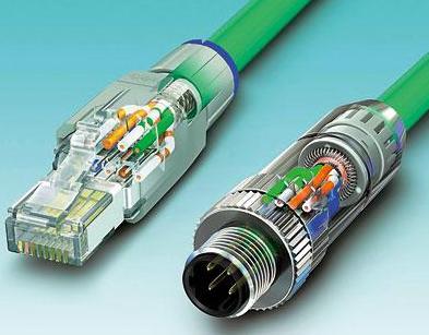 圖3 按入電纜芯、剪斷，且蓋好防護蓋：無論是RJ45還是M12連接器，它們都能夠實現快速且可靠的安裝