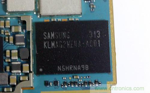 拆解4G新機索尼M35t：用料十足，易于維修