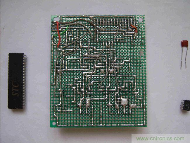 DIY集電容、電感和頻率為一體的測量儀器