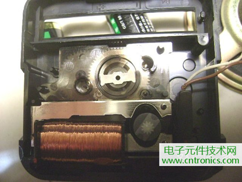 拆個老古董，日本精工石英電子掛鐘拆解