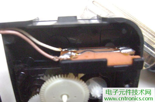 拆個老古董，日本精工石英電子掛鐘拆解