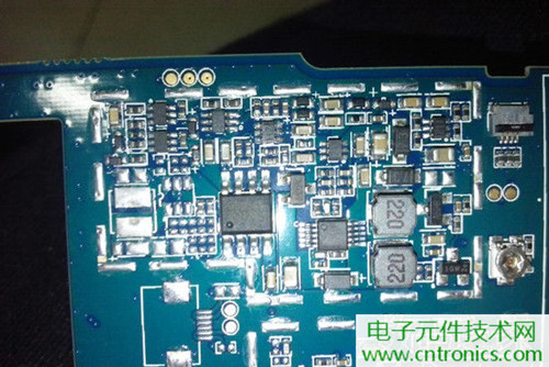 不怕摔的電紙書！一款柔性屏電子書閱讀器拆解