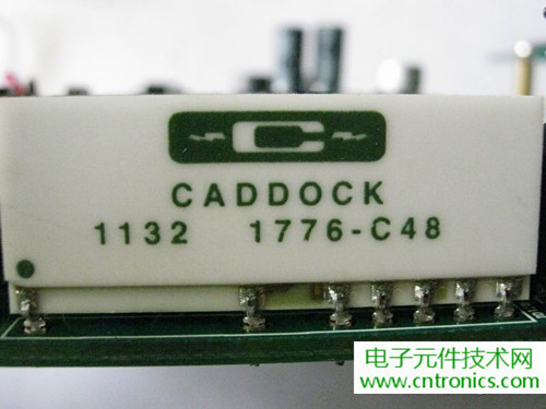 拆全球首款！安捷倫OLED手持式數字萬用表拆解