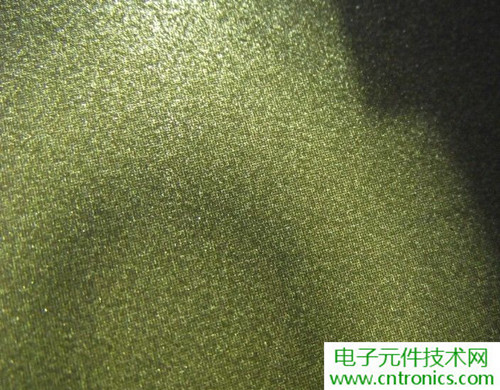 探秘電子紙！一款電紙書的電子墨水屏拆解