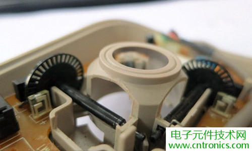 殿堂級機械鼠標拆解：嘆精致做工！
