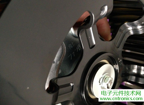 PM2.5殺手！松下納米水離子空氣凈化器拆解