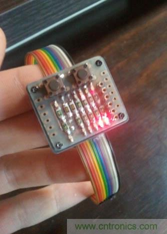 低調有內涵！別人看不懂的LED電子表DIY