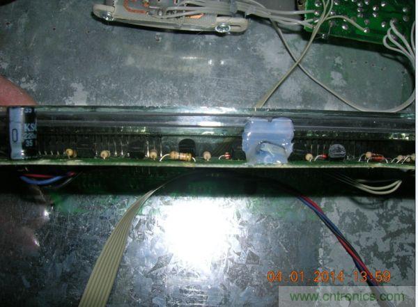 巧奪天工！大神利用山寨功放為高性價比逆變器“穿新衣”