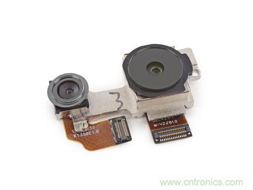 牛人強拆！新HTC One(M8)真機精密做工難修理