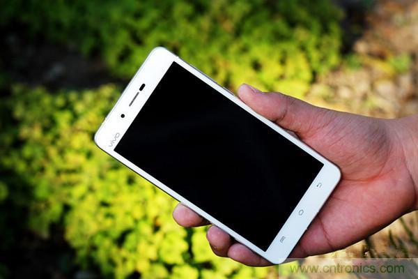 有圖有真相！暴拆VIVO X5 MAX,揭秘“最薄之謎”