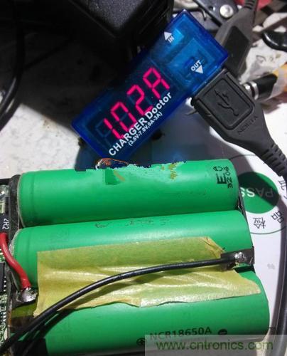 一拆便知！移動電源充電電流如何改造？