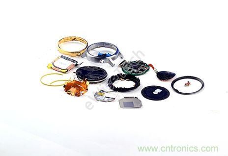MOTO 360二代智能手表拆解：只有細節，沒有亮點