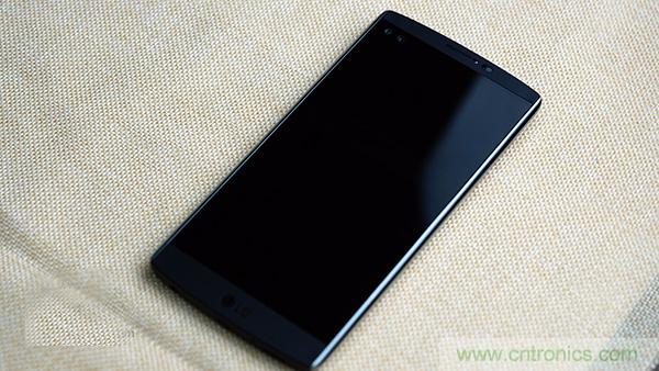 業界良心 LG V10 評測:剛毅、冷峻，不失人性化