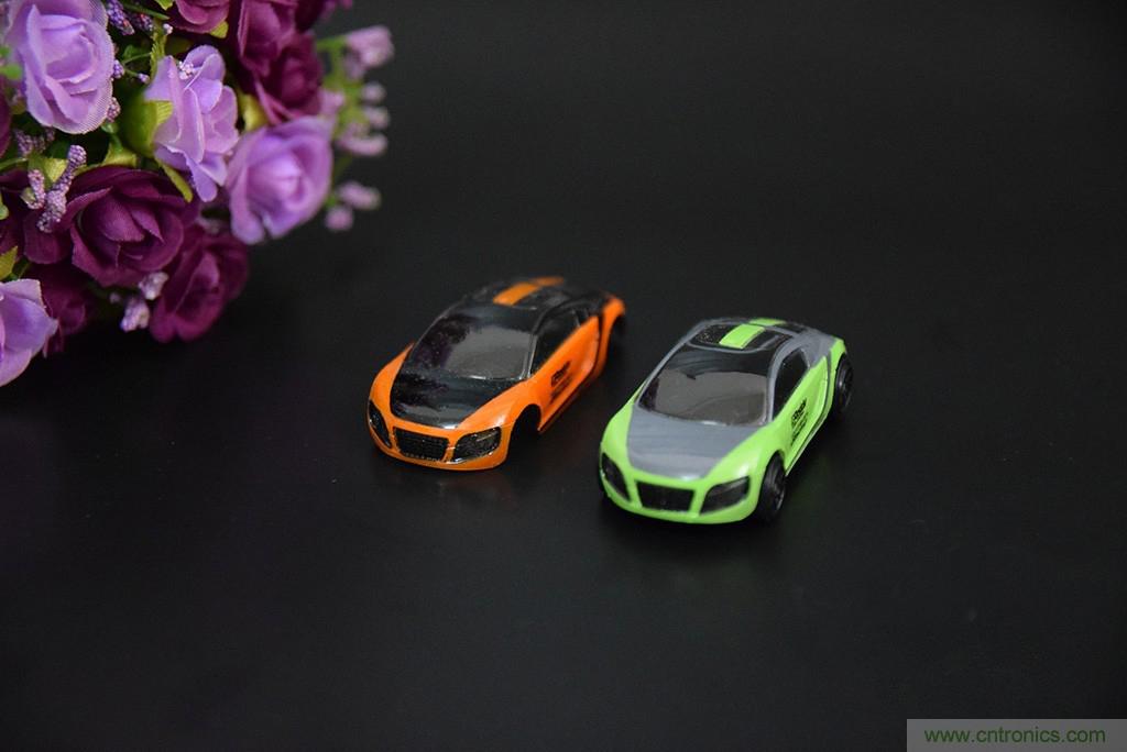 虛擬與現實相結合的飛車游戲，讓你體驗速度與激情的碰撞！