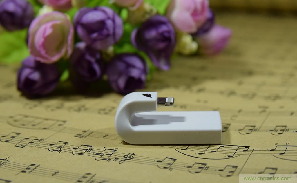 不越獄，就能隨意給iPad增容的影音娛樂利器