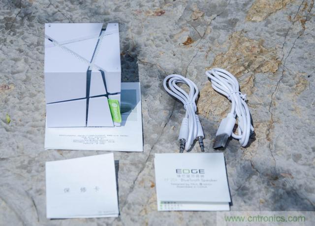 洛斐創意藍牙音箱，光與建筑點綴生活