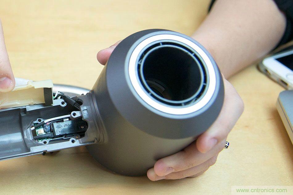拆解戴森吹風機：近三千元的價格貴在哪？