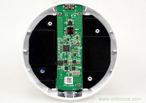拆解對比：系出同門，小米、紫米無線充電器的差別有多大？