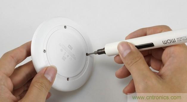 拆解對比：系出同門，小米、紫米無線充電器的差別有多大？