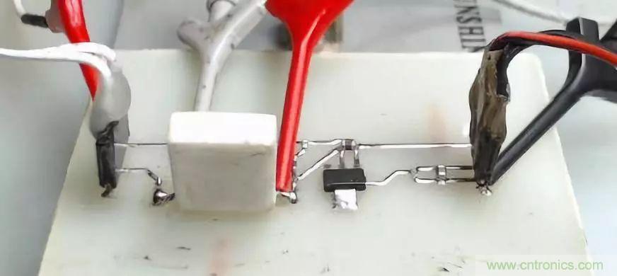 不錯的學習貼，低壓差降壓穩壓電路設計