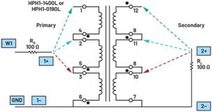   材料  ? ADALM2000主動學習模塊 ? 無焊試驗板和跳線套件 ? 一臺HPH1-1400L 6繞組變壓器 ? 一臺HPH1-0190L 6繞組變壓器 ? 兩個100 Ω電阻  說明  在無焊試驗板上構建圖2所示的電路。需要使用此設置來測量初級/次級匝數比為1:1的三種不同配置下，兩個變壓器型號各自的頻率響應。兩個紅色箭頭表示在初級和次級使用同一個線圈的配置中連接源電阻和負載電阻的位置。藍色箭頭對應的是在初級和次級使用兩個串聯線圈的配置。綠色箭頭對應的是在初級和次級使用三個串聯線圈的配置。